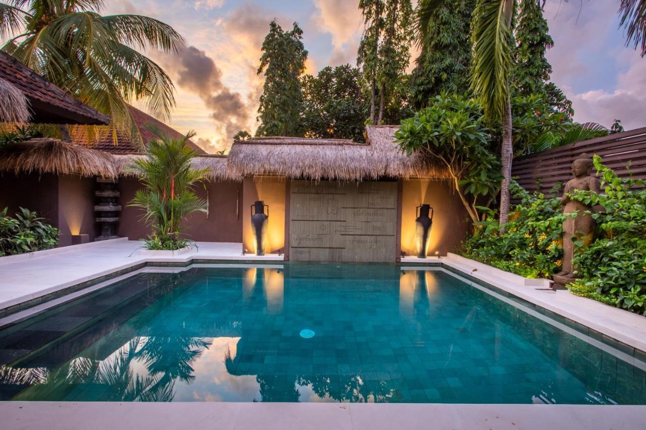 Asrina Villa'S Seminyak Exterior foto