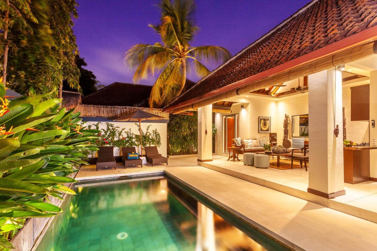 Asrina Villa'S Seminyak Exterior foto