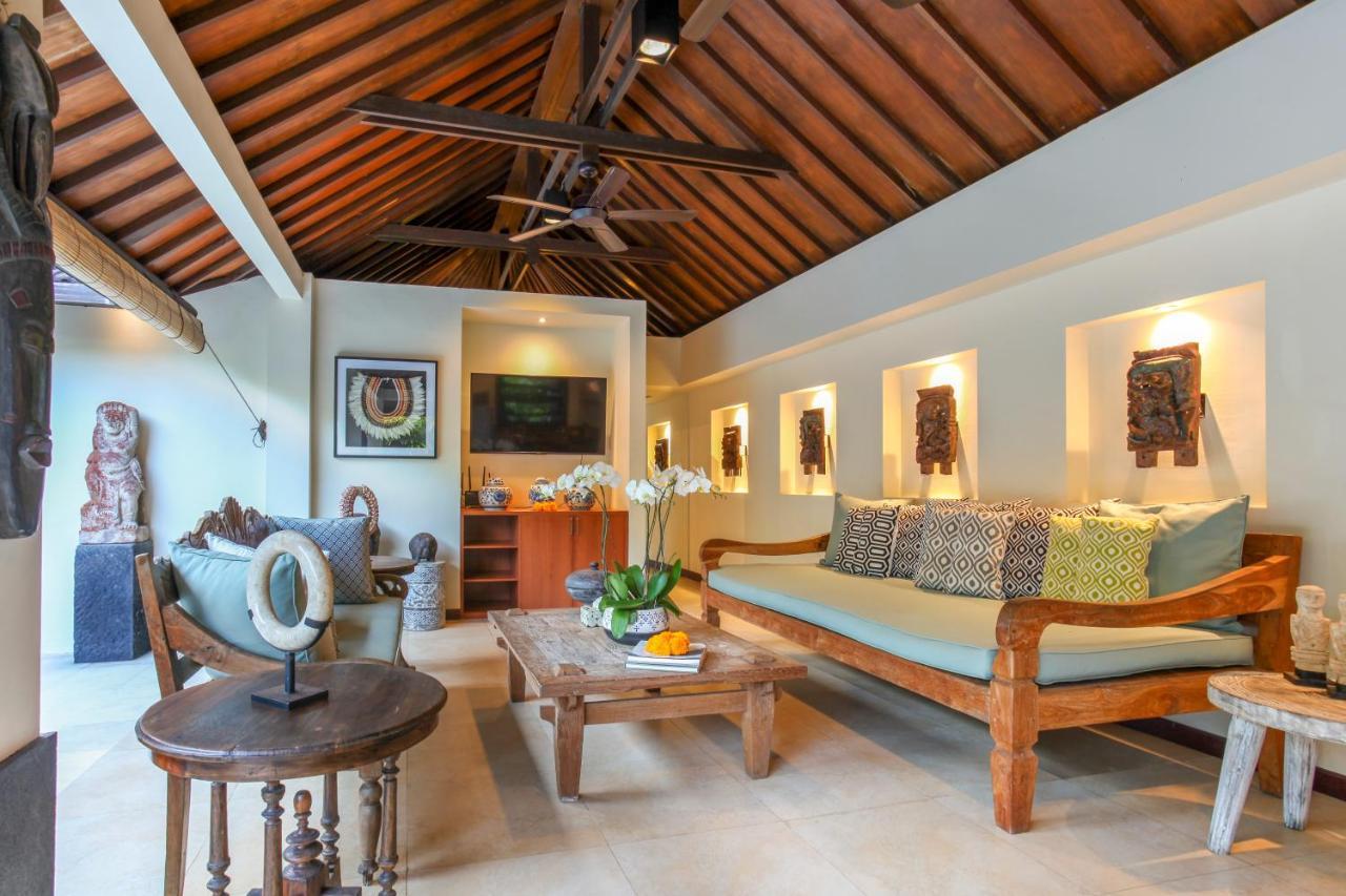 Asrina Villa'S Seminyak Exterior foto